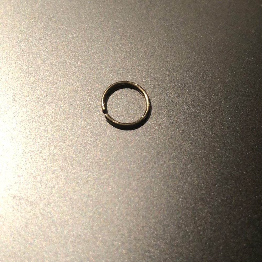 BVLA 14k gold hoop earring 6.5 mm